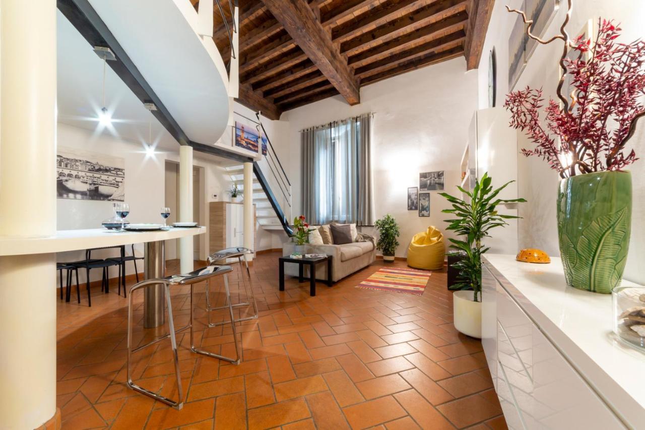 Guelfi Loft In A Historic Palace Firenze Eksteriør billede