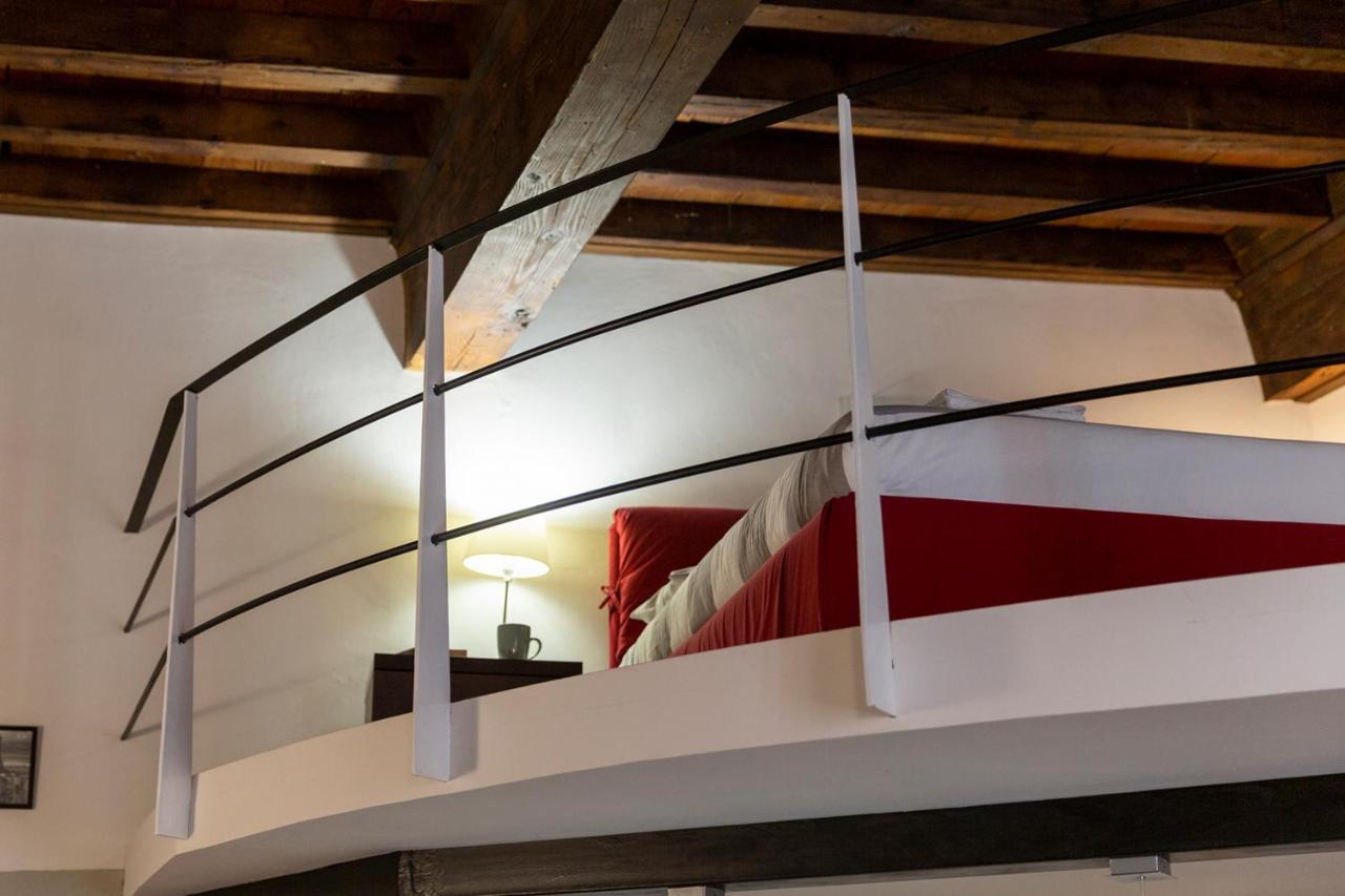 Guelfi Loft In A Historic Palace Firenze Eksteriør billede