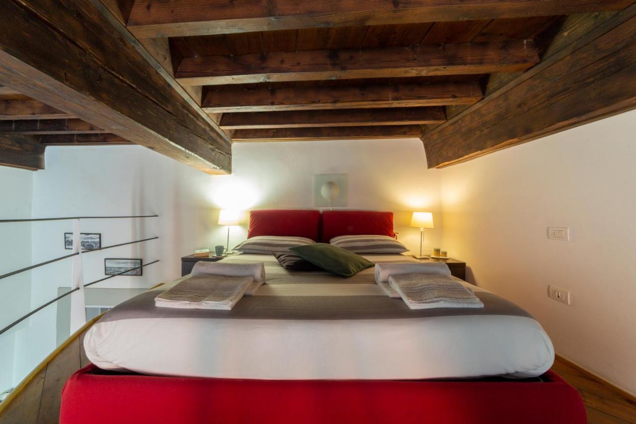 Guelfi Loft In A Historic Palace Firenze Eksteriør billede