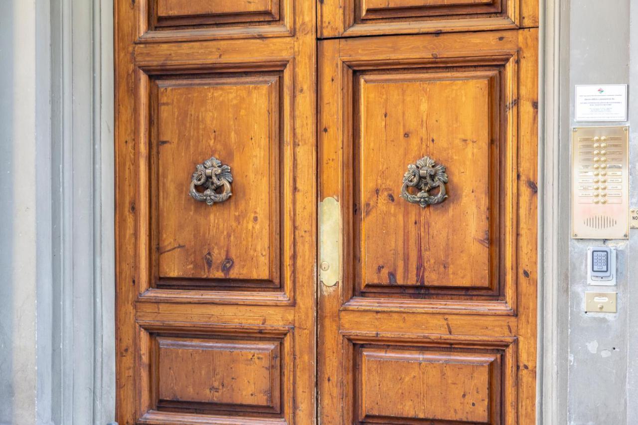 Guelfi Loft In A Historic Palace Firenze Eksteriør billede